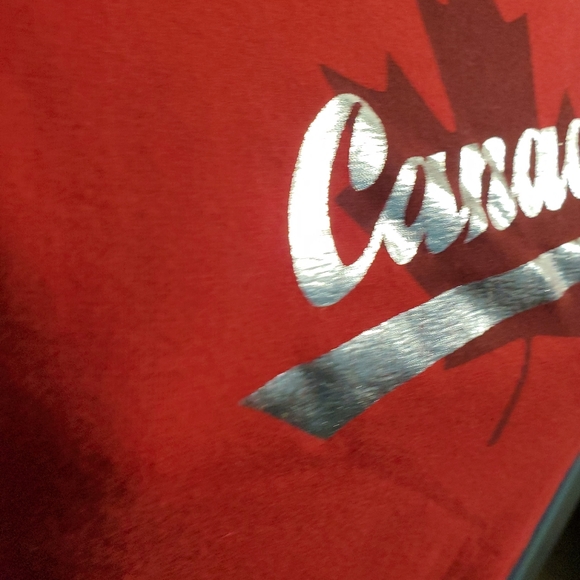 Super Cute! NHL Reebok Red with Silver, Long Sleeve Shirt, Canada, Stretchy - Picture 4 of 10